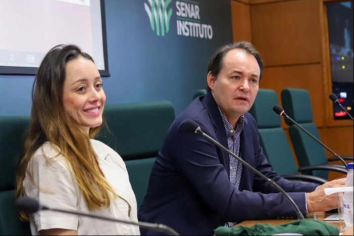 Eduarda Lee, assessora técnica da CNA, e Nelson Perez, presidente da Comissão Nacional de Cana-de-Açúcar